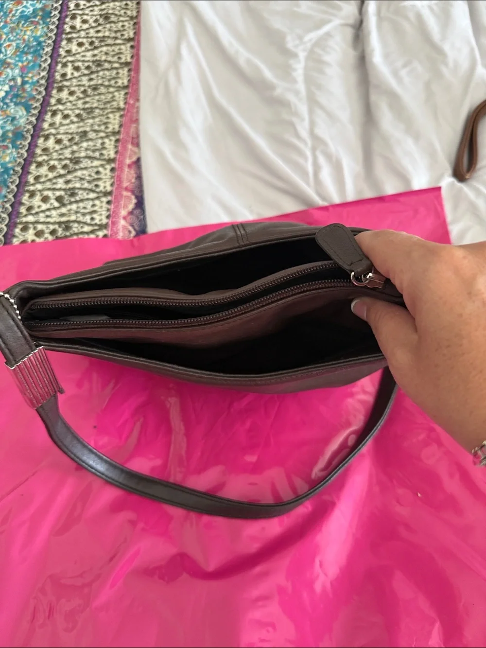 Jacqueline Ferrar Chocolate Brown Leather Shoulder Bag with Tag